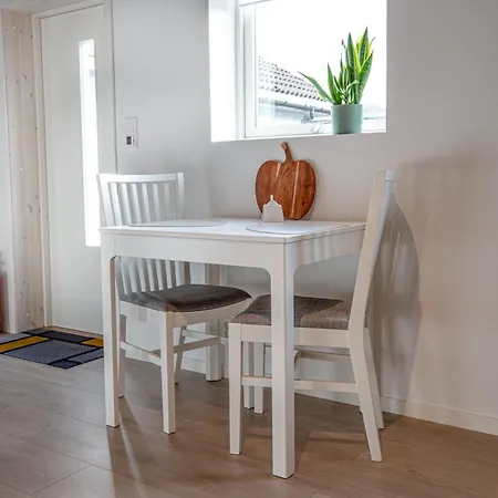 Apartment Ks - Modern Only 20 Minutes From Centre Bergen